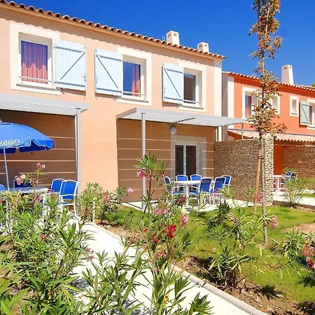 Bright Maisonette Near A Medieval Town
